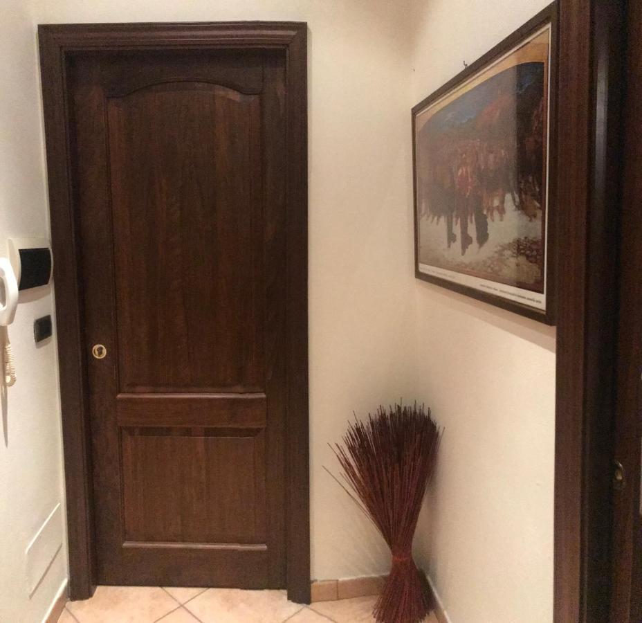 La Casa Del Melograno Apartment Alba  Ngoại thất bức ảnh